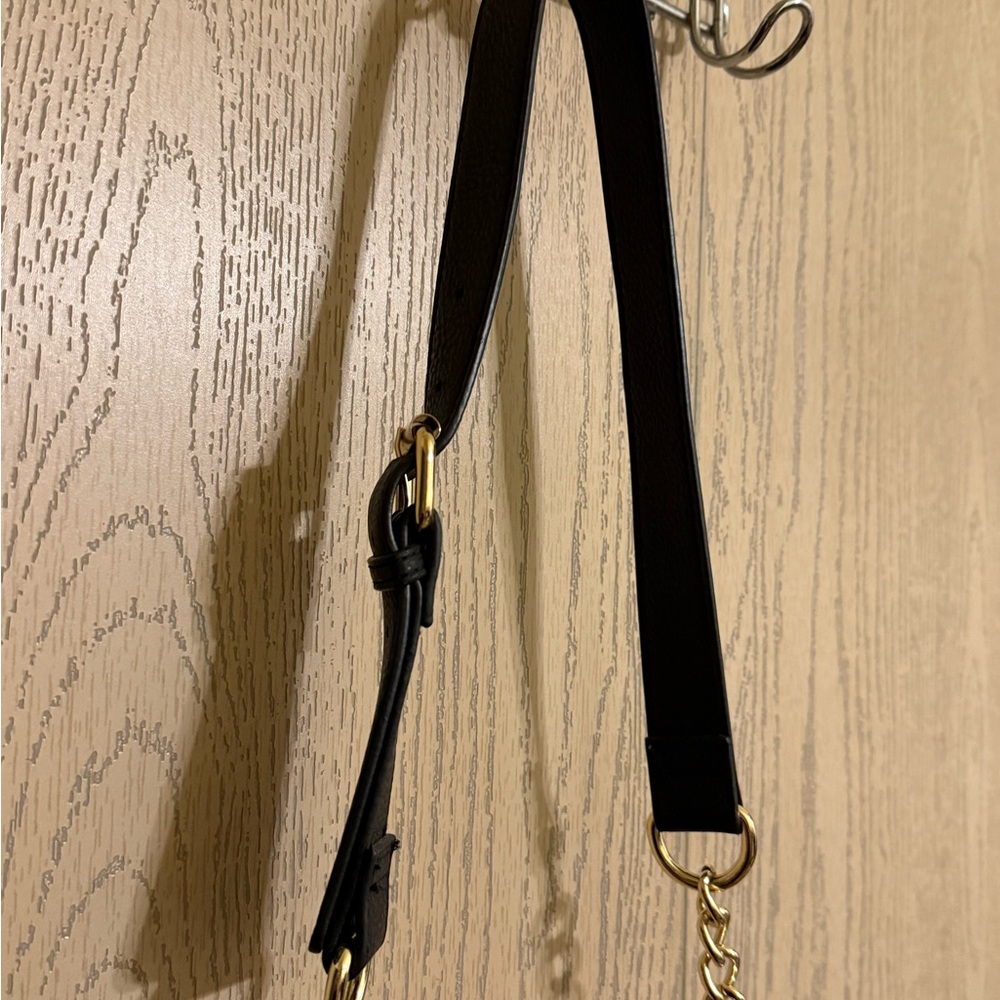 Steve Madden Black Purse With Gold Chain Handle - Picture 7 of 9